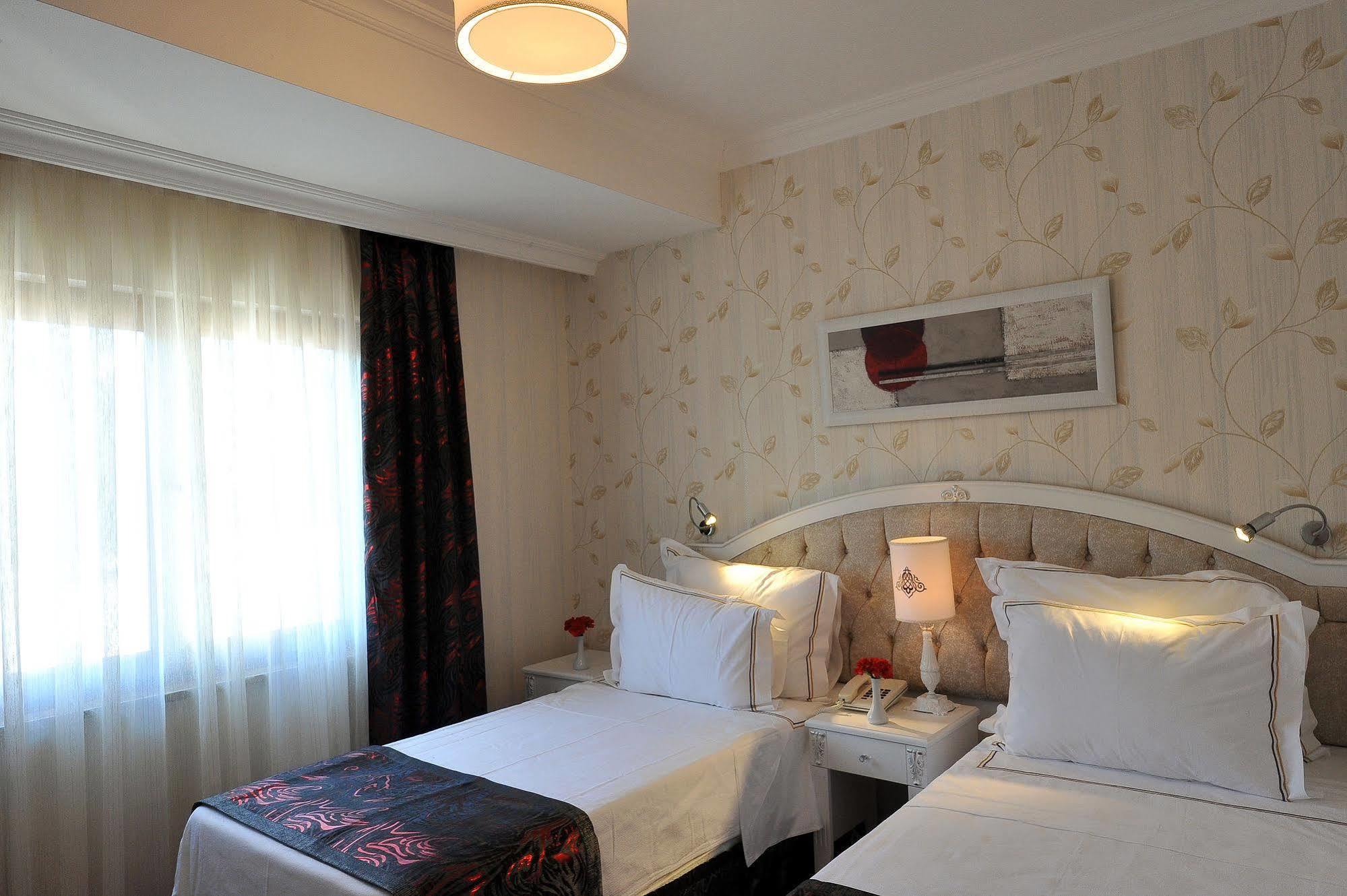 Albinas Old Otel